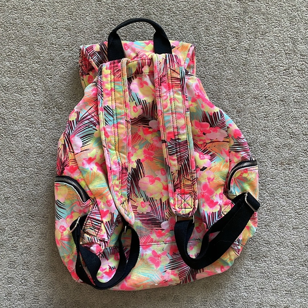 Tropical Print Backpack - Picture 3 of 4
